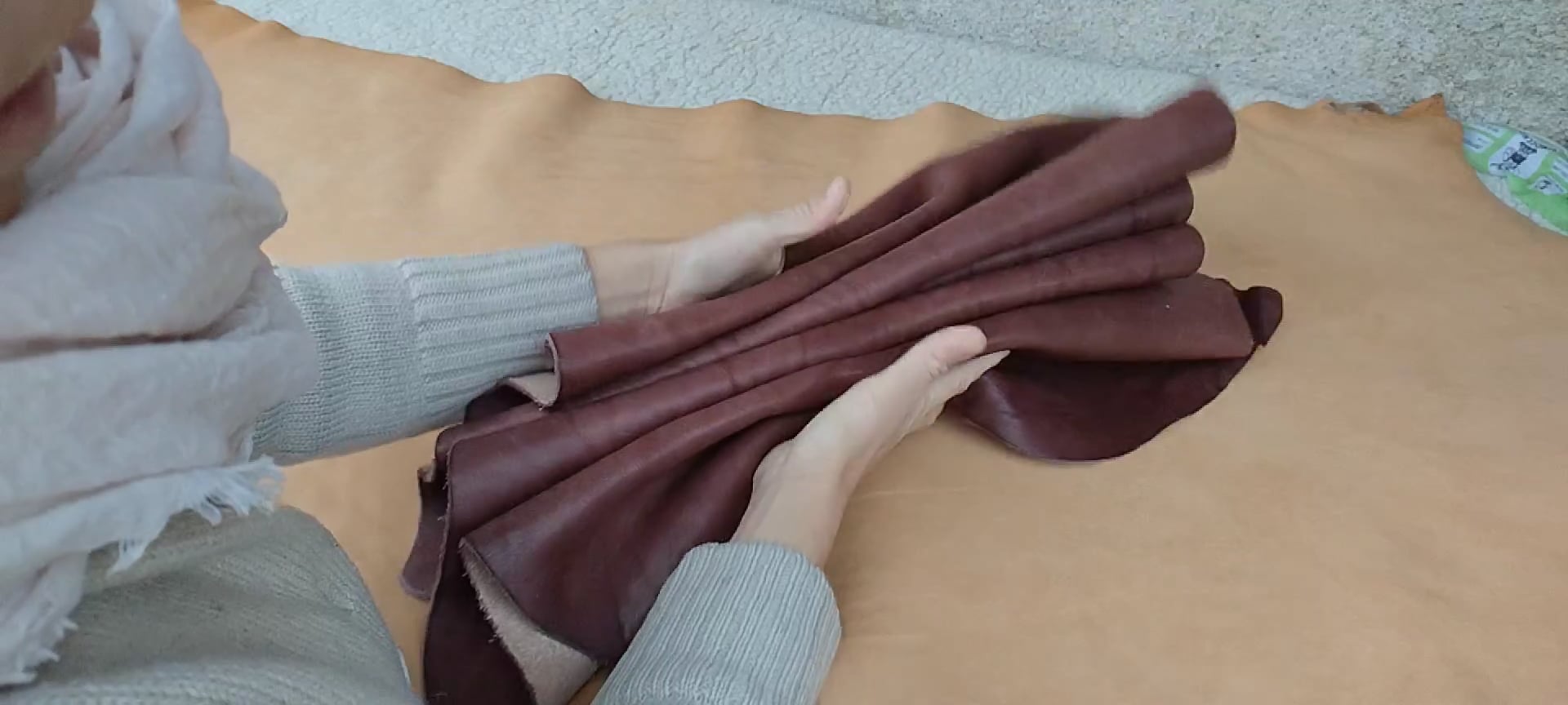 Load video: Vegetable-Tanned Leather